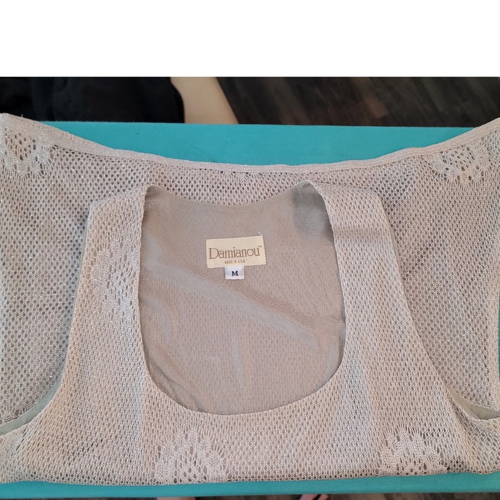Damianou Metallic Knit Tank Top Gold Floral Mesh Sleeveless Blouse Medium USA - Picture 4 of 5